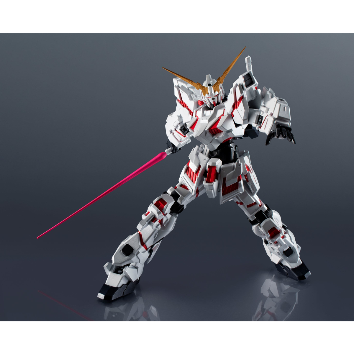 BANDAI GUNDAM UNIVERSE RX-0 UNICORN GUNDAM 02 BANSHEE