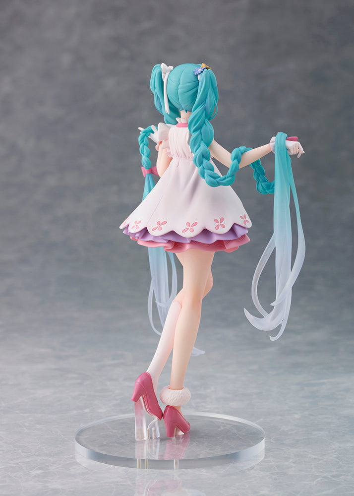 HATSUNE MIKU WONDERLAND FIGURE RAPUNZEL