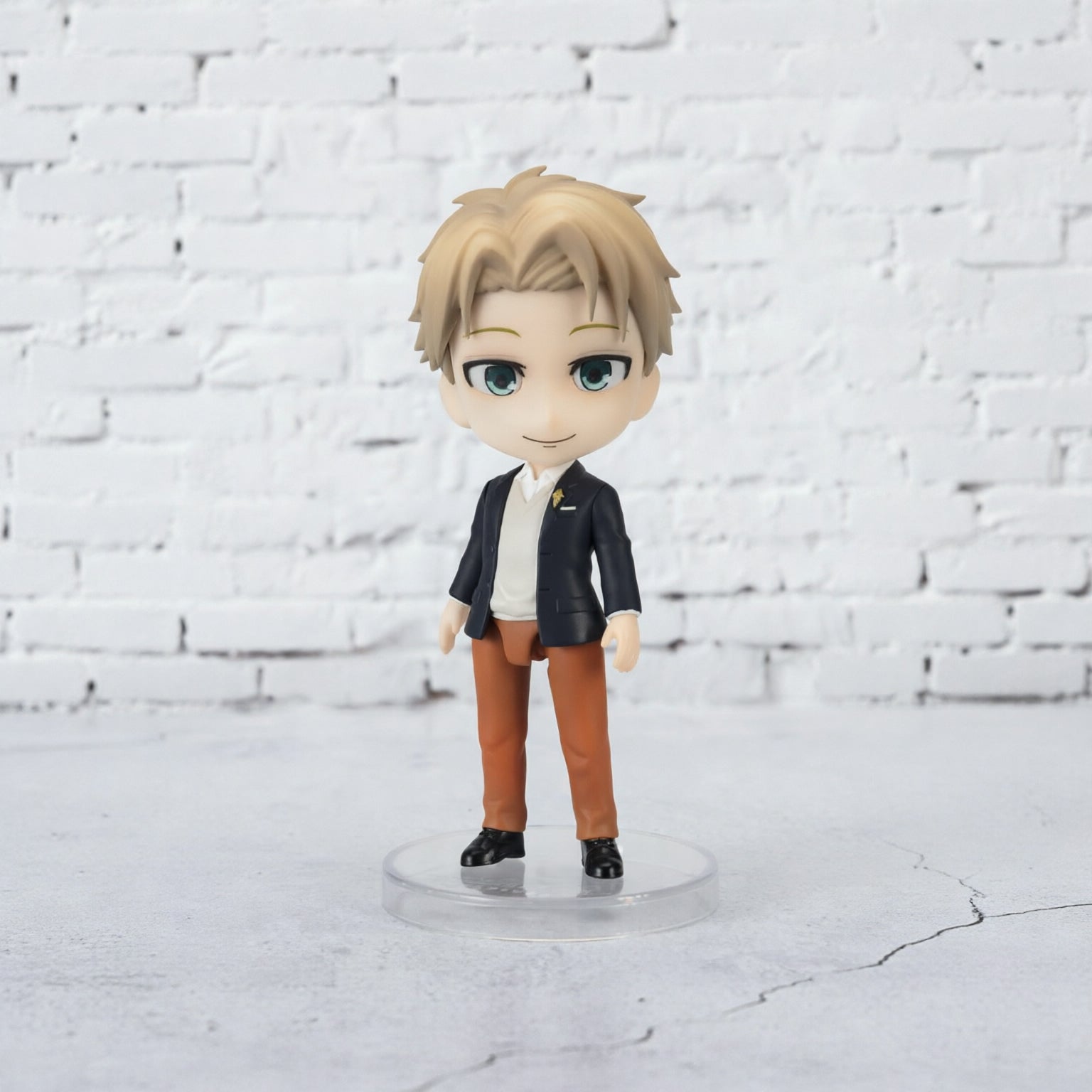 Figuarts Mini Loid Forger Odekeke Outfit-Figuras-BANDAI-Akibara Xpress