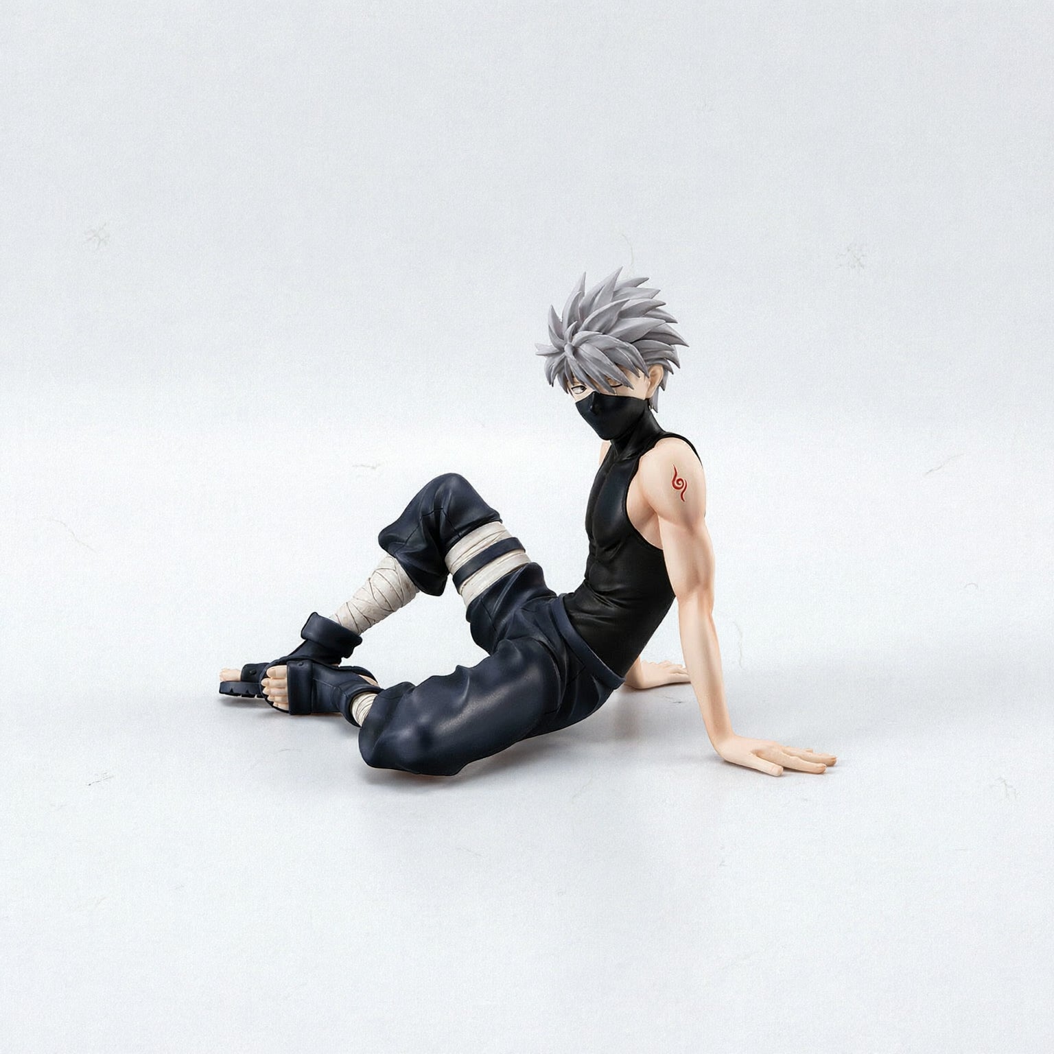 G.E.M. SERIES NARUTO SHIPPUDEN PALM SIZE KAKASHI-SENSEI-Figuras-MEGAHOUSE-Akibara Xpress
