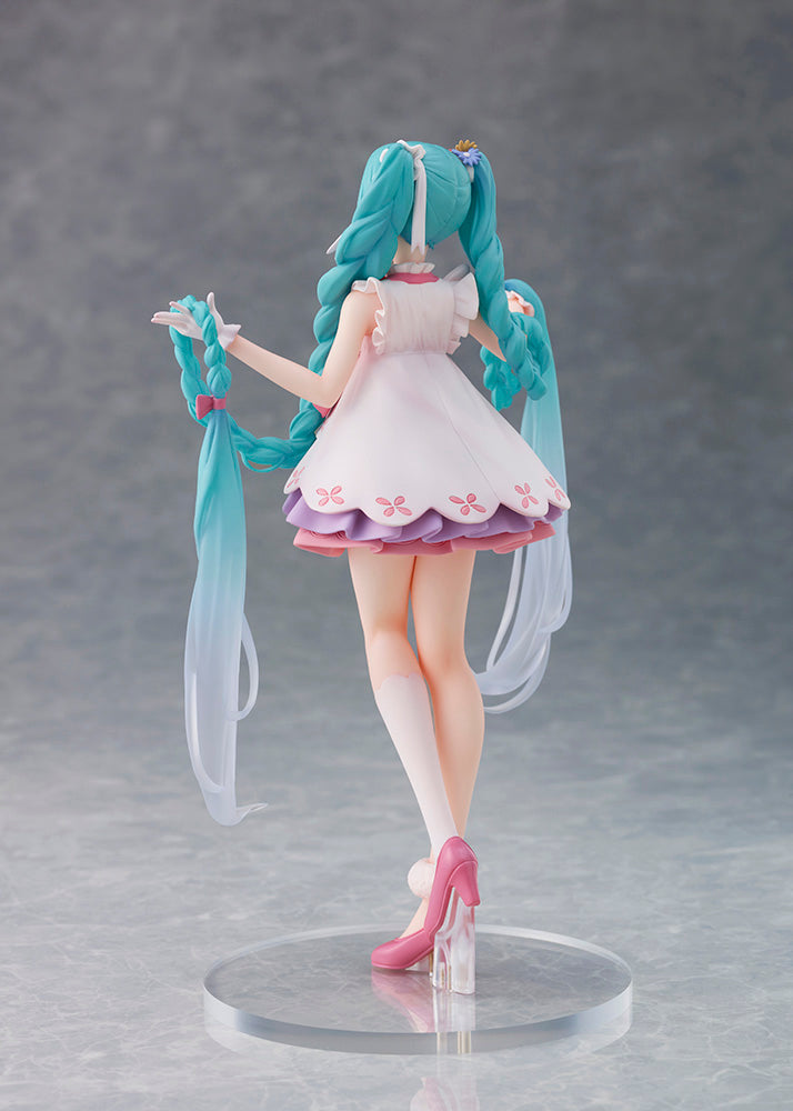 HATSUNE MIKU WONDERLAND FIGURE RAPUNZEL-Figuras-Taito-Akibara Xpress