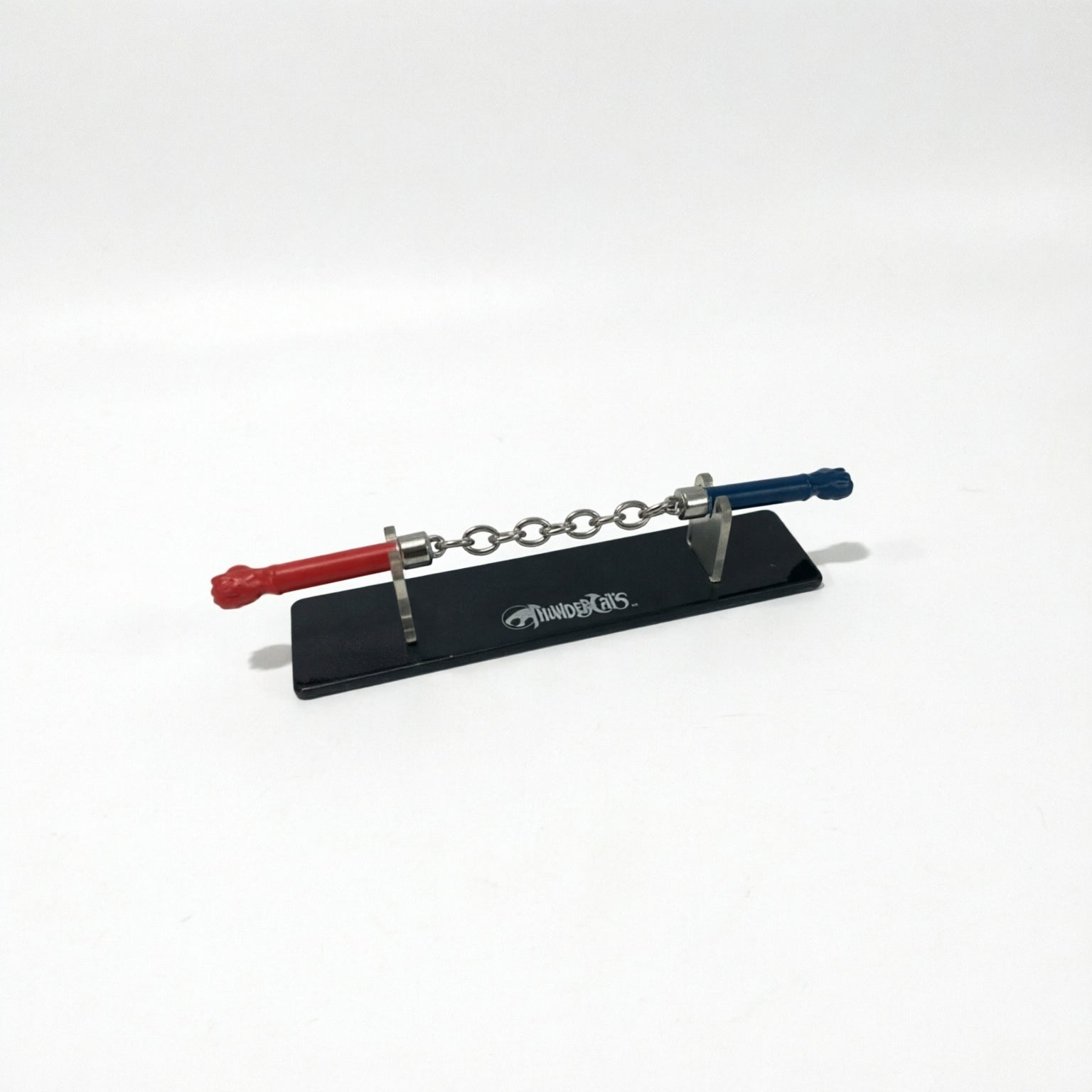 ThunderCats Panthro Nunchucks Scaled Prop Replica-Figuras-BANDAI-Akibara Xpress