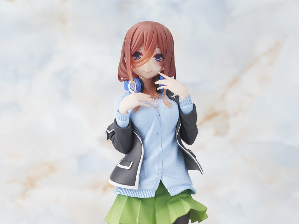 The Quintessential Quintuplets Coreful Figure Nakano Miku ~Uniform ver~ Prize Figure-Figuras-Taito-Akibara Xpress