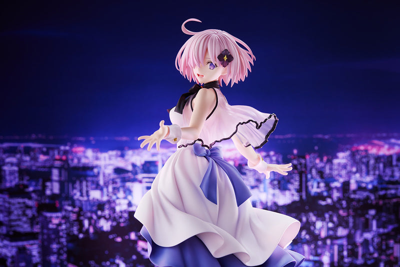 FATE/GRAND ORDER SHIELDER/MASH KYRIELIGHT “UNDER THE SAME SKY” 1/7 SCALE FIGURE