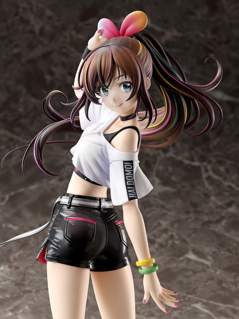 KIZUNA AI "HELLO, WORLD"