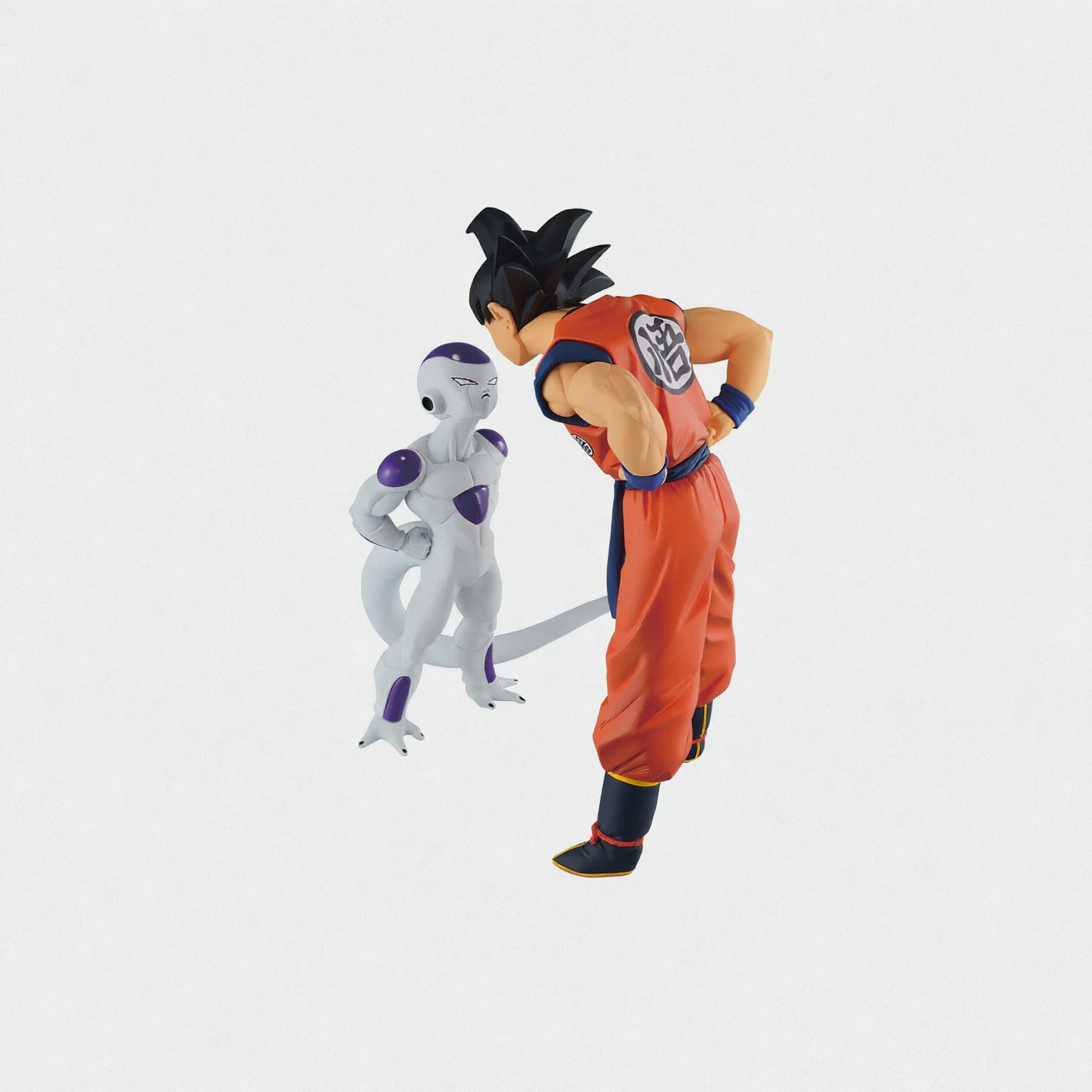 Dragon Ball Z Son Goku and Frieza Ball Battle on Planet Namek Ichibansho Statue-Figuras-BANDAI-Akibara Xpress (Limpia)