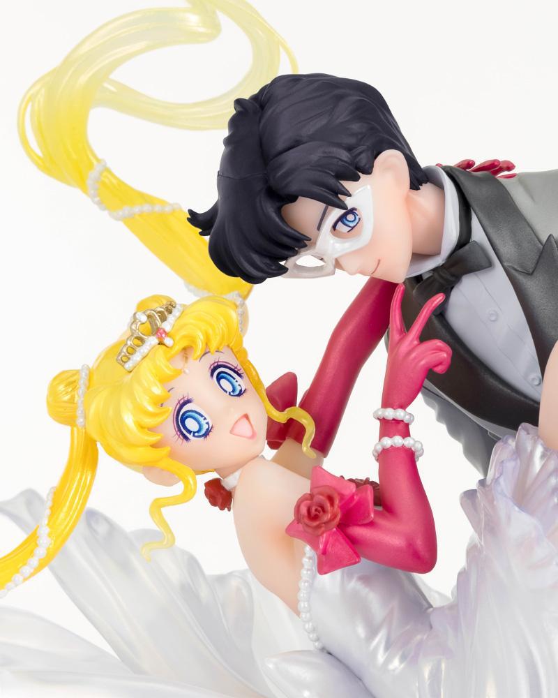 FIGUARTS ZERO CHOUETTE USAGI & TUXEDO MASK [MOONLIGHT GLOW EDITION]-Figuras-BANDAI-Akibara Xpress