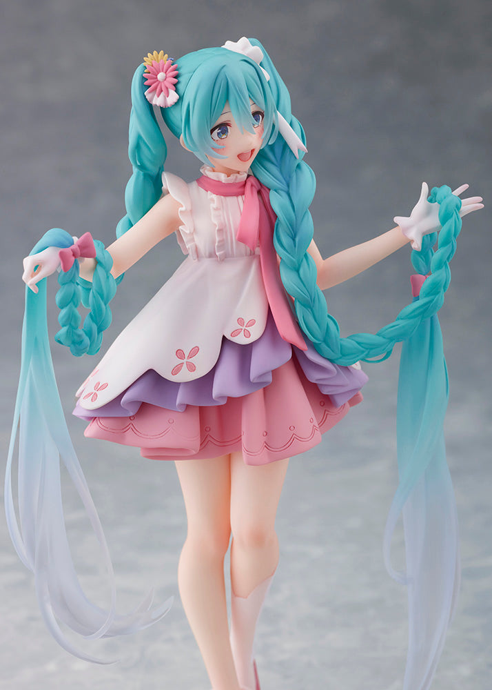HATSUNE MIKU WONDERLAND FIGURE RAPUNZEL-Figuras-Taito-Akibara Xpress