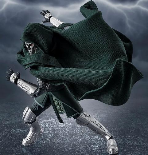 PREVENTA SH FIGUARTS DOCTOR DOOM (AVENGERS DOOMSDAY)