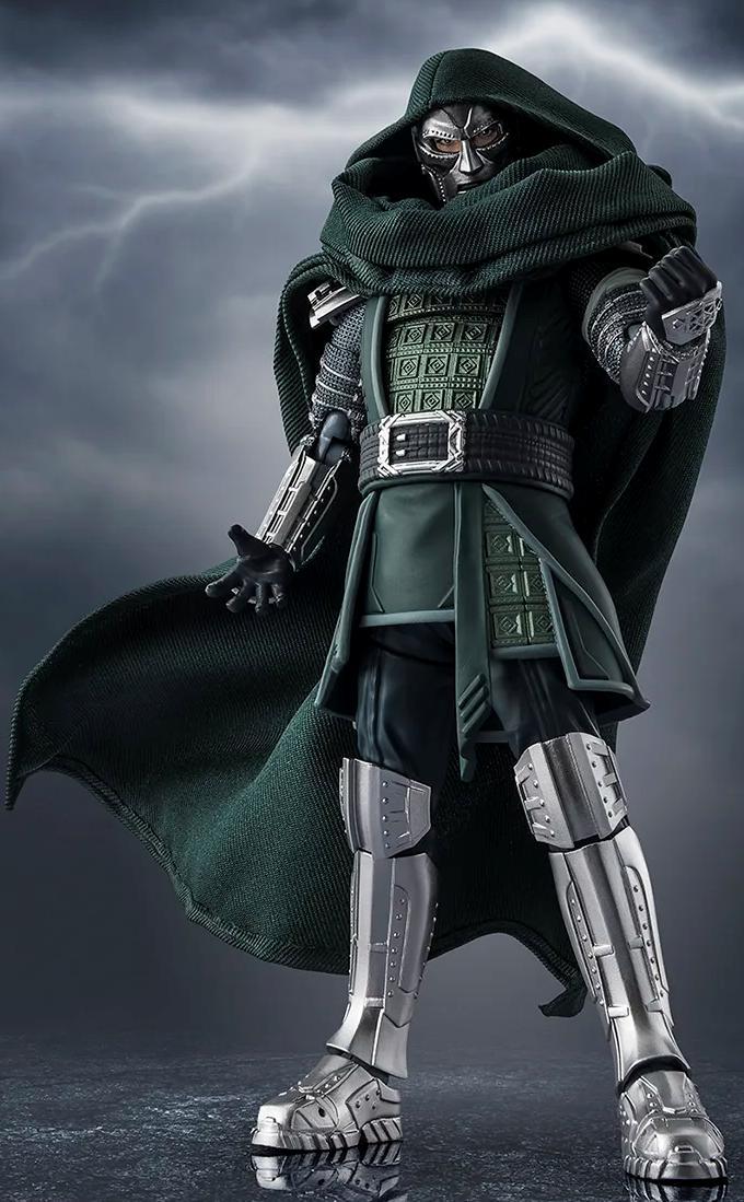 PREVENTA SH FIGUARTS DOCTOR DOOM (AVENGERS DOOMSDAY)
