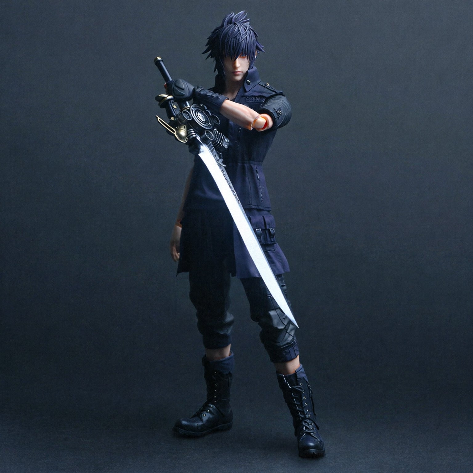 PREVENTA FINAL FANTASY XV PLAY ARTS SHIN ACTION FIGURE - NOCTIS LUCIS CAELUM-Figuras-SQUARE ENIX-Akibara Xpress