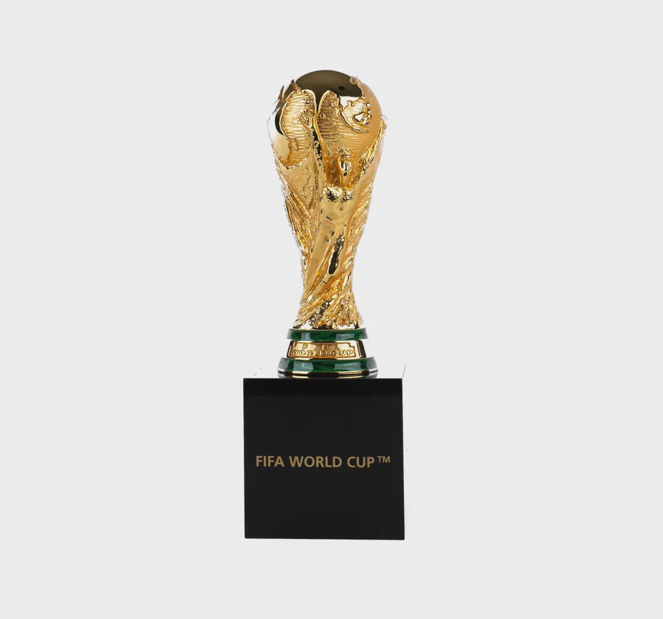 Réplica del trofeo de la Copa del Mundo con pedestal (World Cup) 7 cm-MERCH FIFA-MERCH FIFA-Akibara Xpress