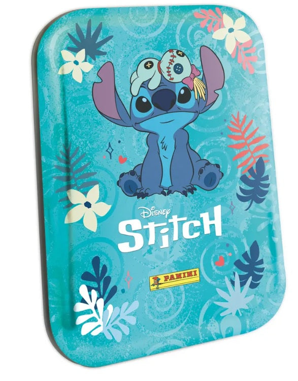 Stitch Scrapbook 2025 TINBOX POCKET (Lata de metal con 7 sobres de estampas)