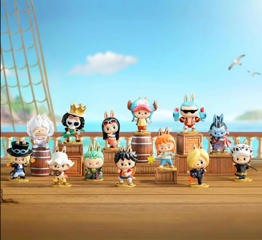 THE MONSTERS X ONE PIECE LABUBU-Figuras-Pop mart-Akibara Xpress