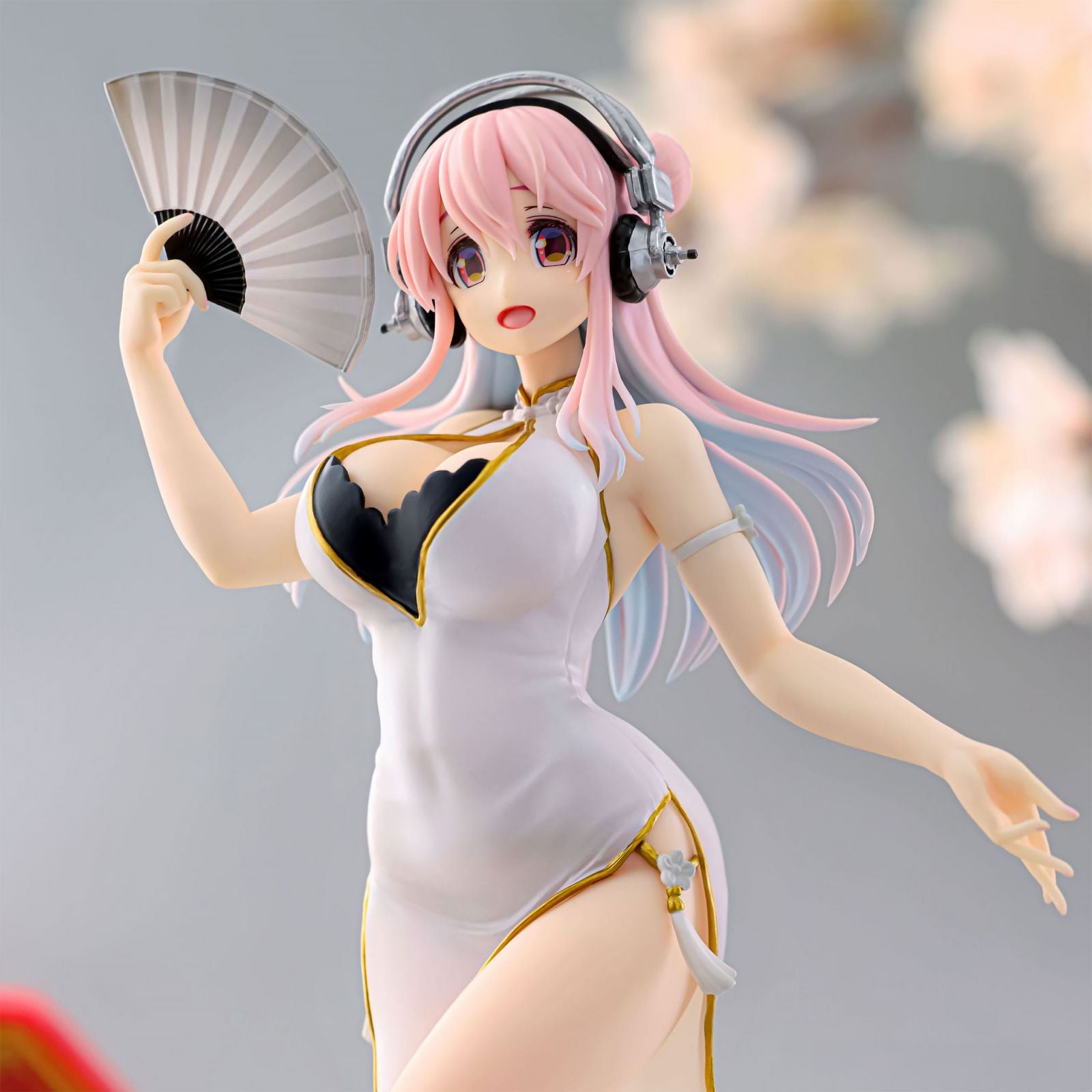 TRIO TRY IT WHITE CHINA DRESS VER SUPER SONICO-Figuras-FURYU-Akibara Xpress