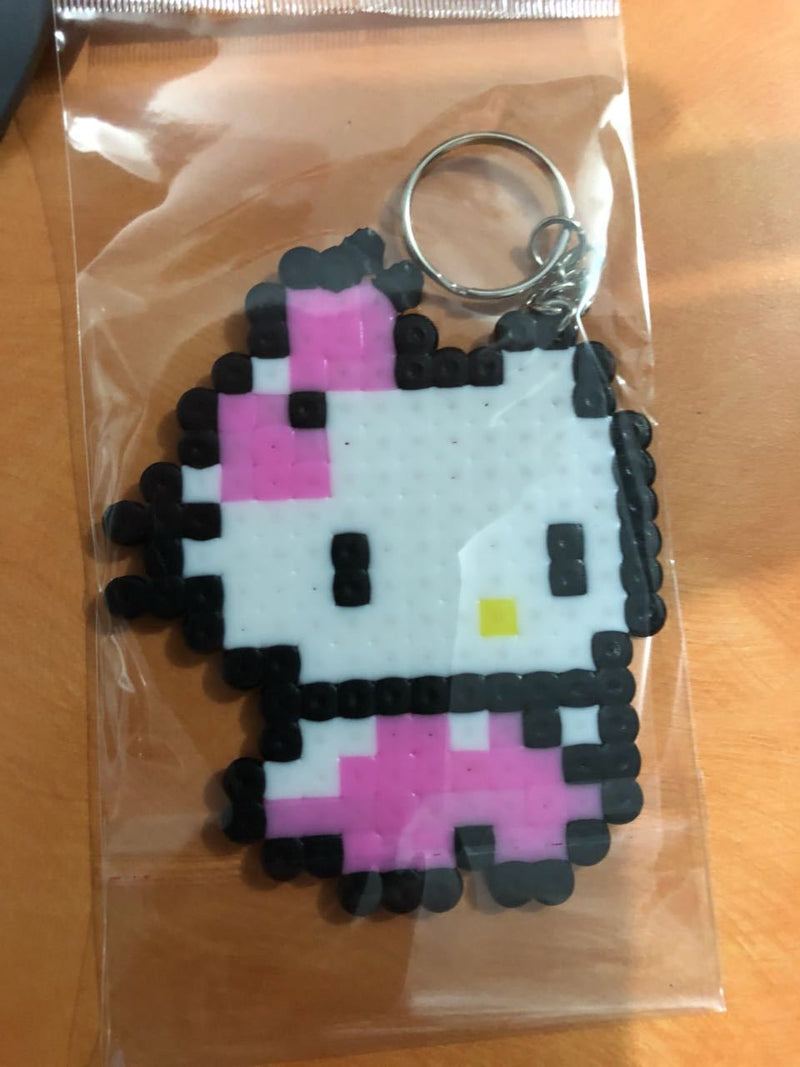 LLAVERO PIXEL HELLO KITTI